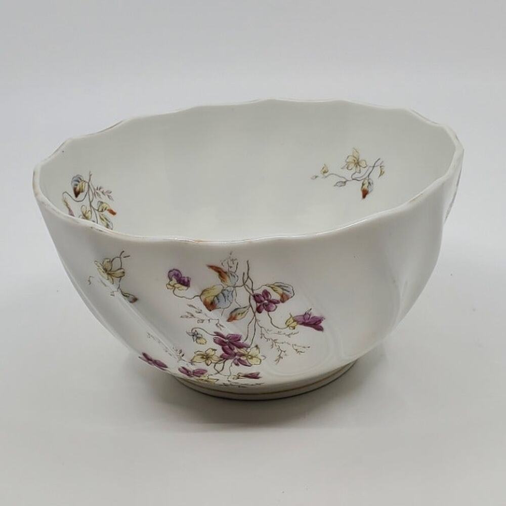Vintage Porcelain Rosenthal Pompadour round bowl. White with floral design.